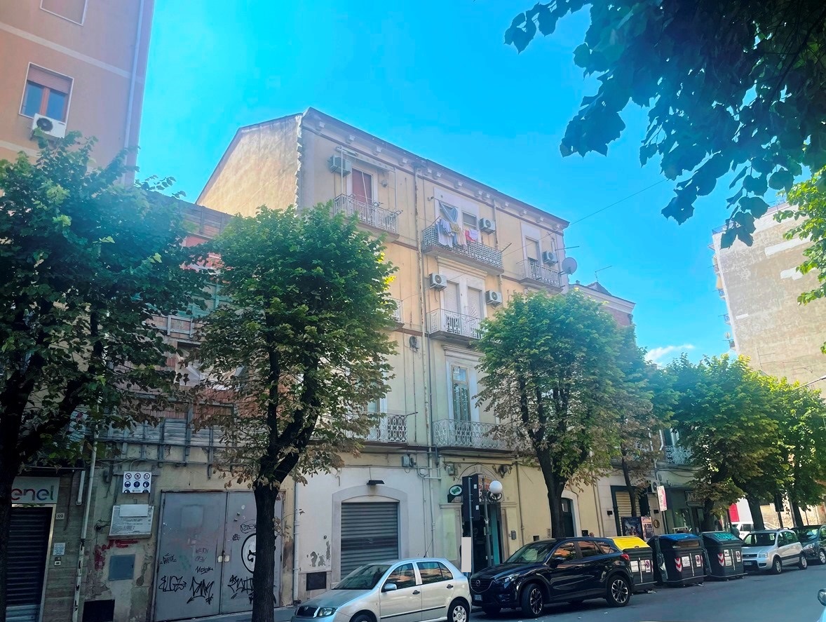 Appartamento in vendita a Foggia Corso Pietro Giannone, 97 – 3 vani + acc.