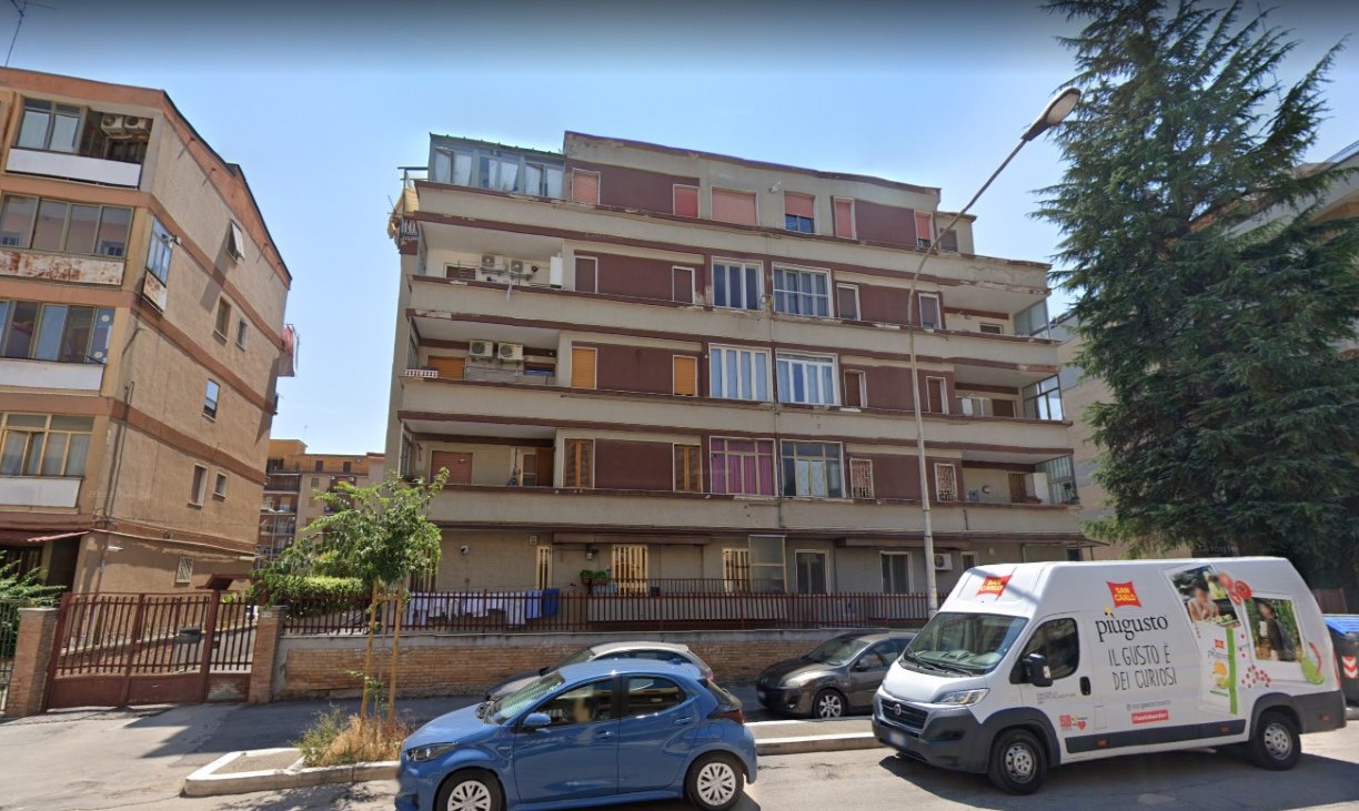 Appartamento in vendita a Foggia Viale Ofanto, 158 – 4 vani + acc.