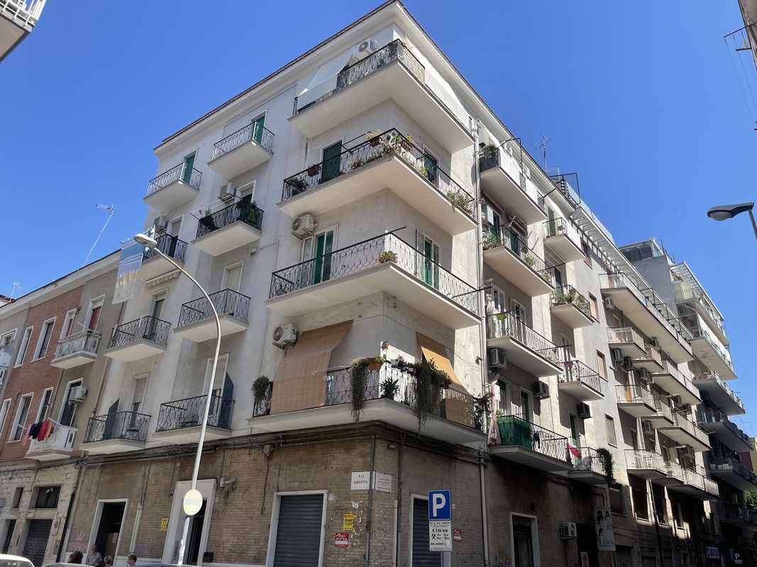 Foggia-Vendesi appartamento 3 Vani e accessori Via Barletta 15.